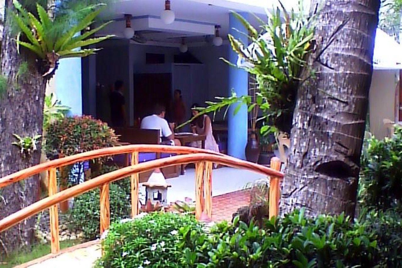 อีคลิปเซ รีสอร์ท Manoc-Manoc ภายนอก รูปภาพ
